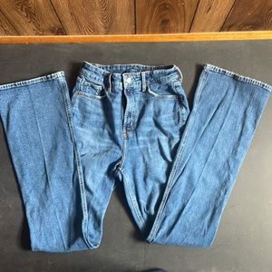 Old Navy High Rise Flare 6 Tall